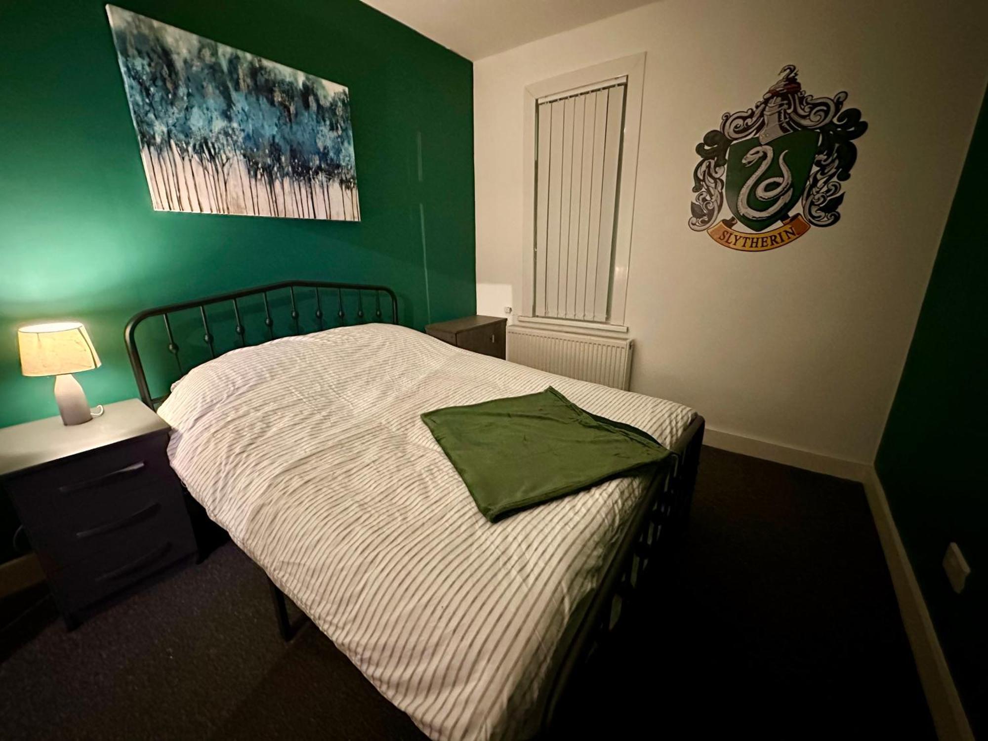 Wizards Corner Spacious 3 Bed Near Watford Junction Екстер'єр фото